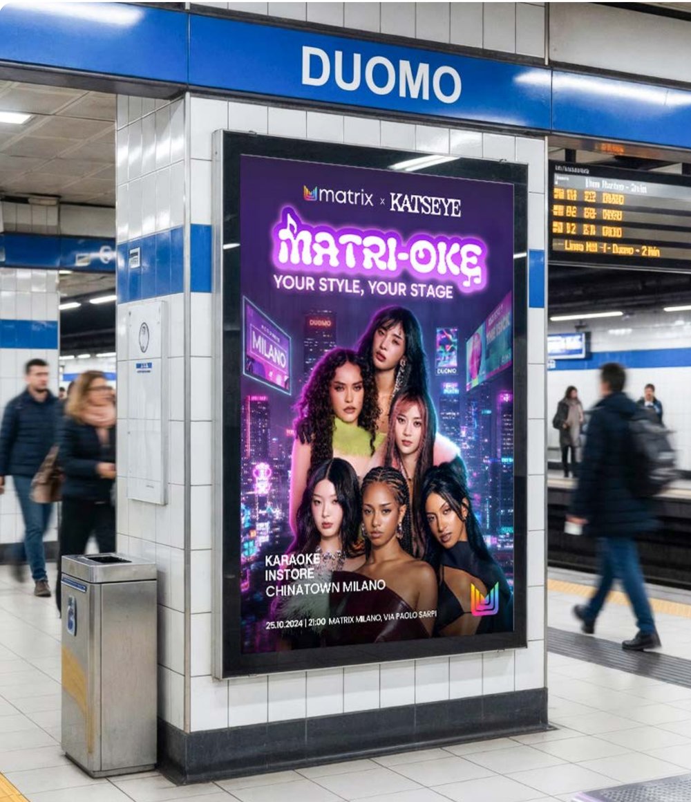 Locandina Matri-oke in metropolitana, fermata Duomo